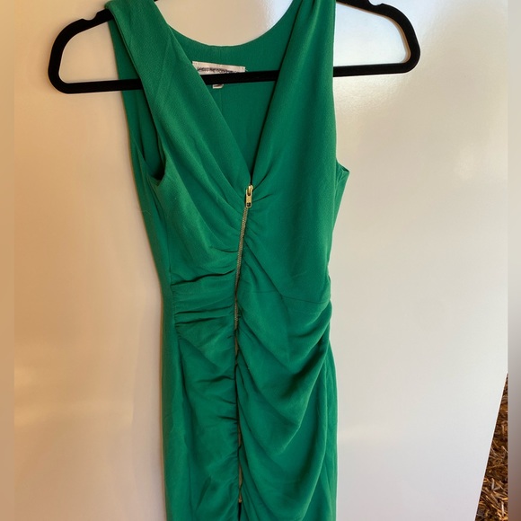 Dress the Population Women's Ivy Exposed Zipper Plunging Midi Dress green size S - Picture 2 of 10